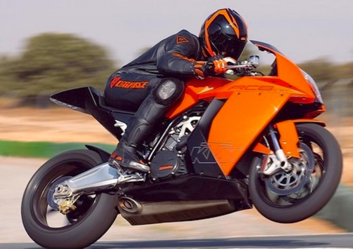 KTM rc8