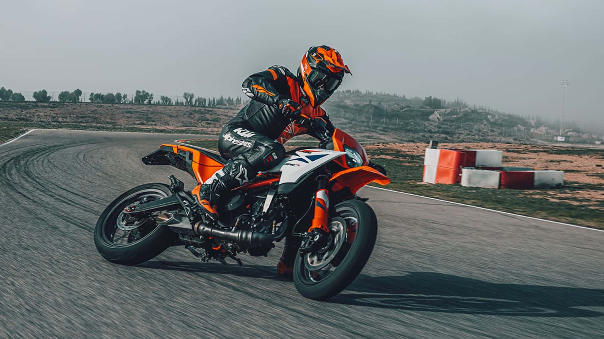 KTM racer
