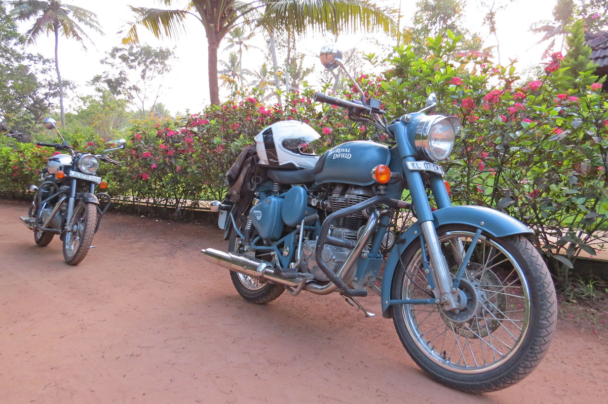 kerala bike
              tour