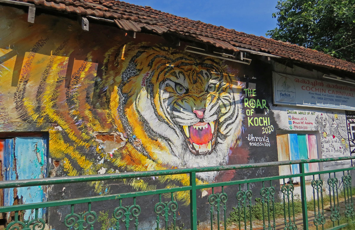 kerala bike
              tours