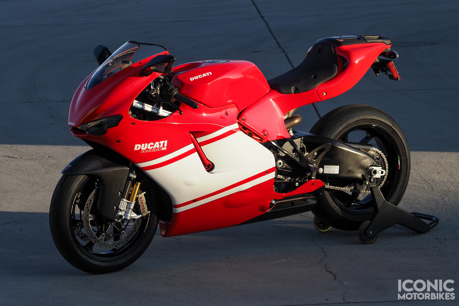 ducati desmosedici