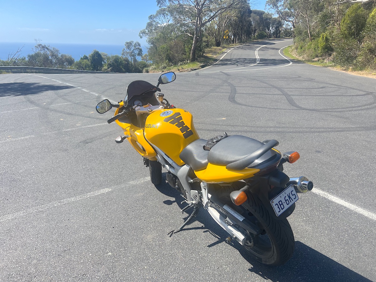 Suzuki SV650