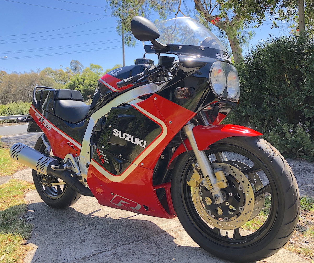 suzuki
              gsx-r1100H