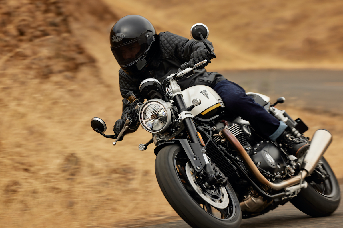 Triumph
                Speed Twin