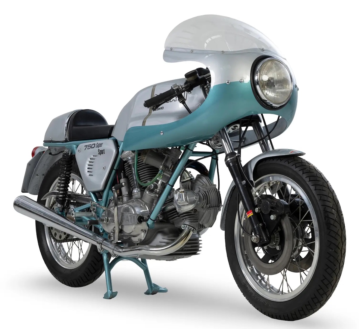 ducati
              750ss