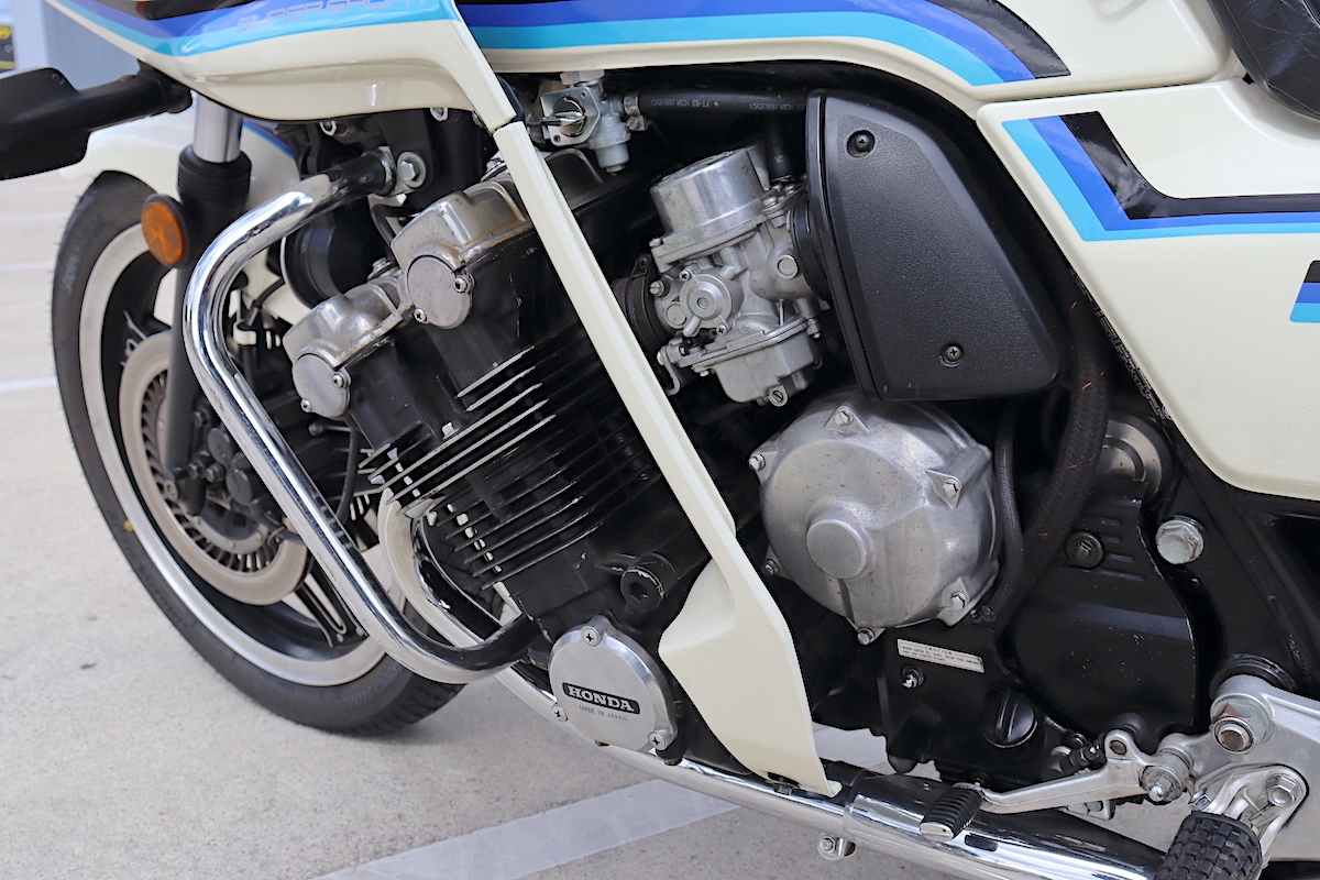 honda
              cbx10000c