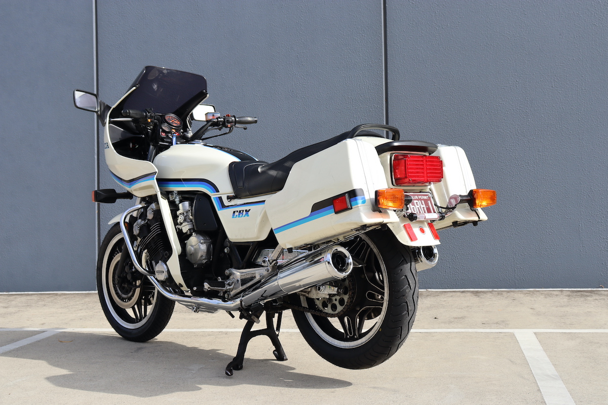 honda
              cbx1000c