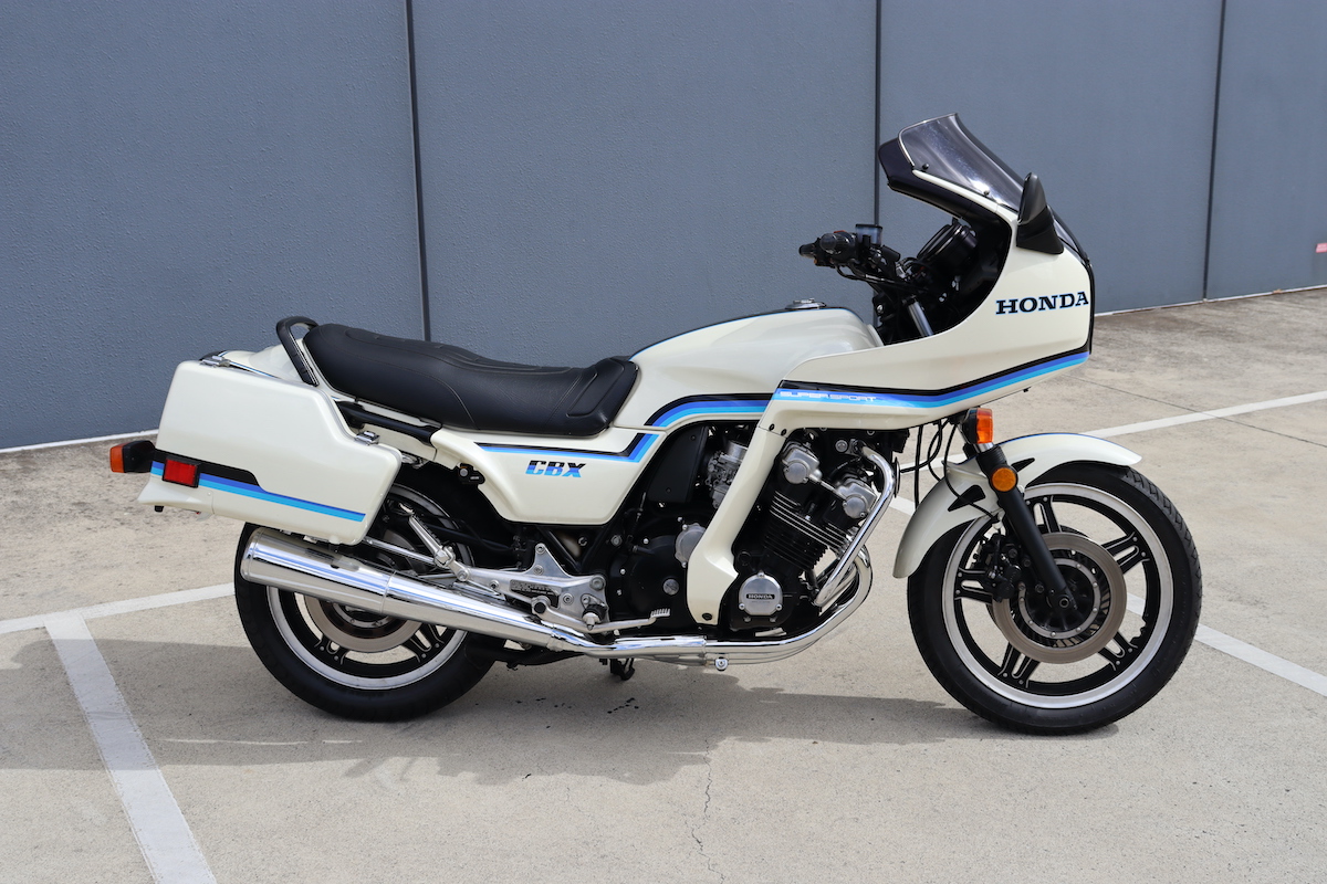 honda
              cbx1000c