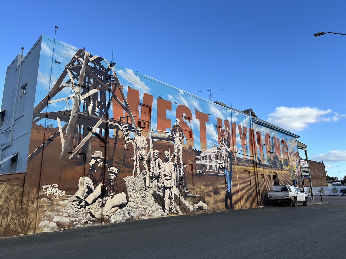 west wyalong mural