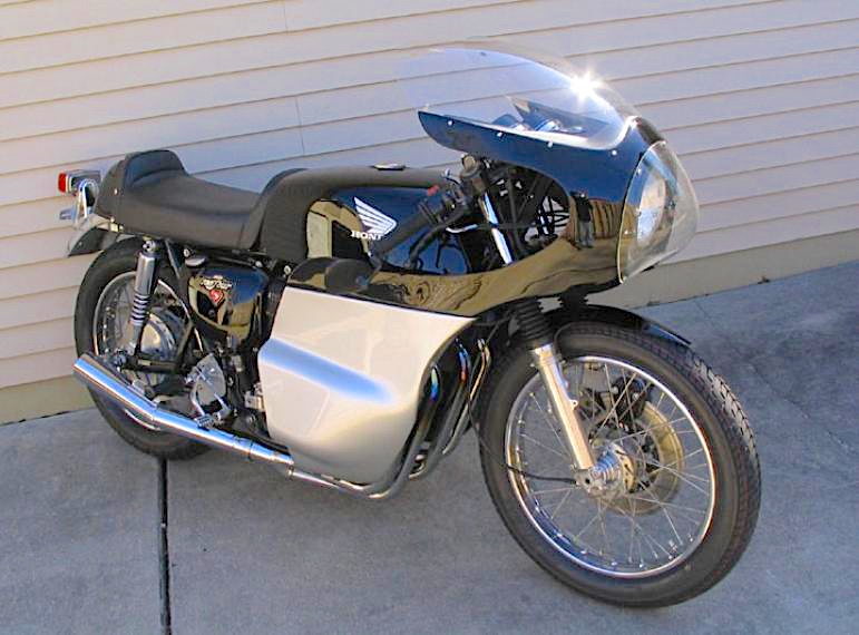 read titan honda
              cb750