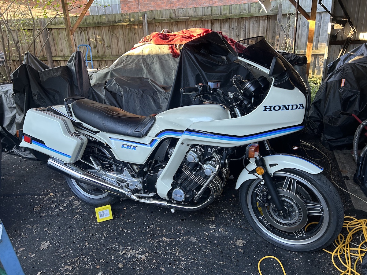 honda
              cbx1000
