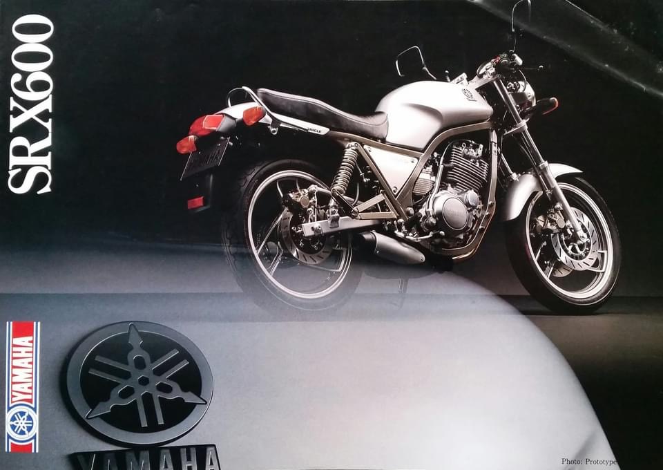 yamaha SRX600