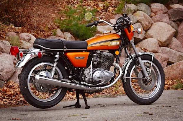 Yamha TX750