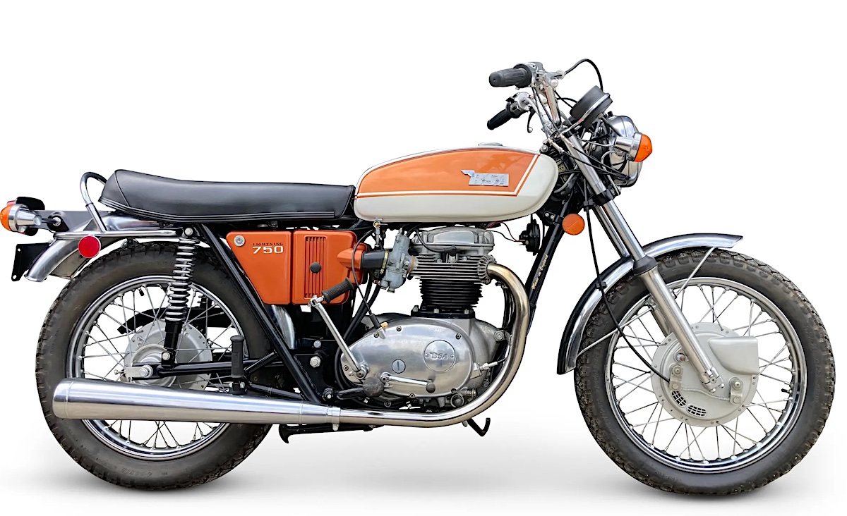 BSA
              A70L