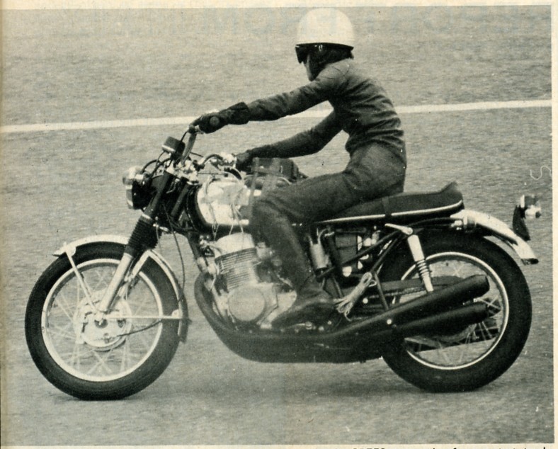 Honda CB750-Four prototype rider japan
