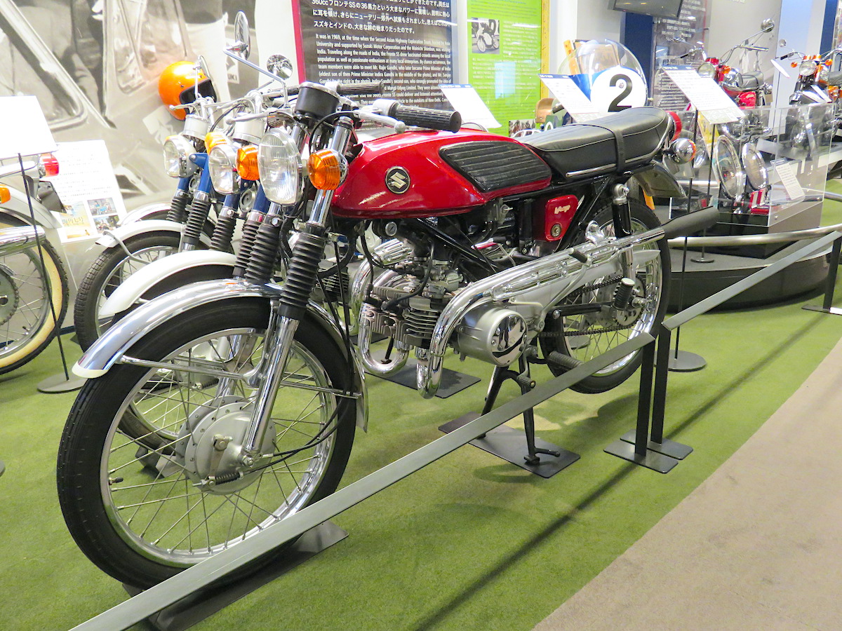 suzuki plaza - 125 stinger or wolf or snow leopard