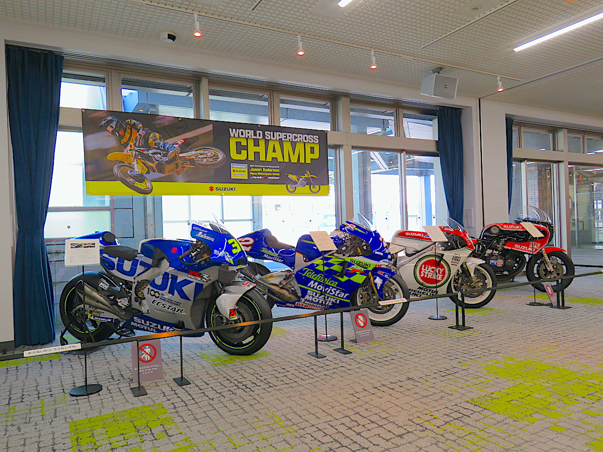 suzuki plaza race bikes in foyer
