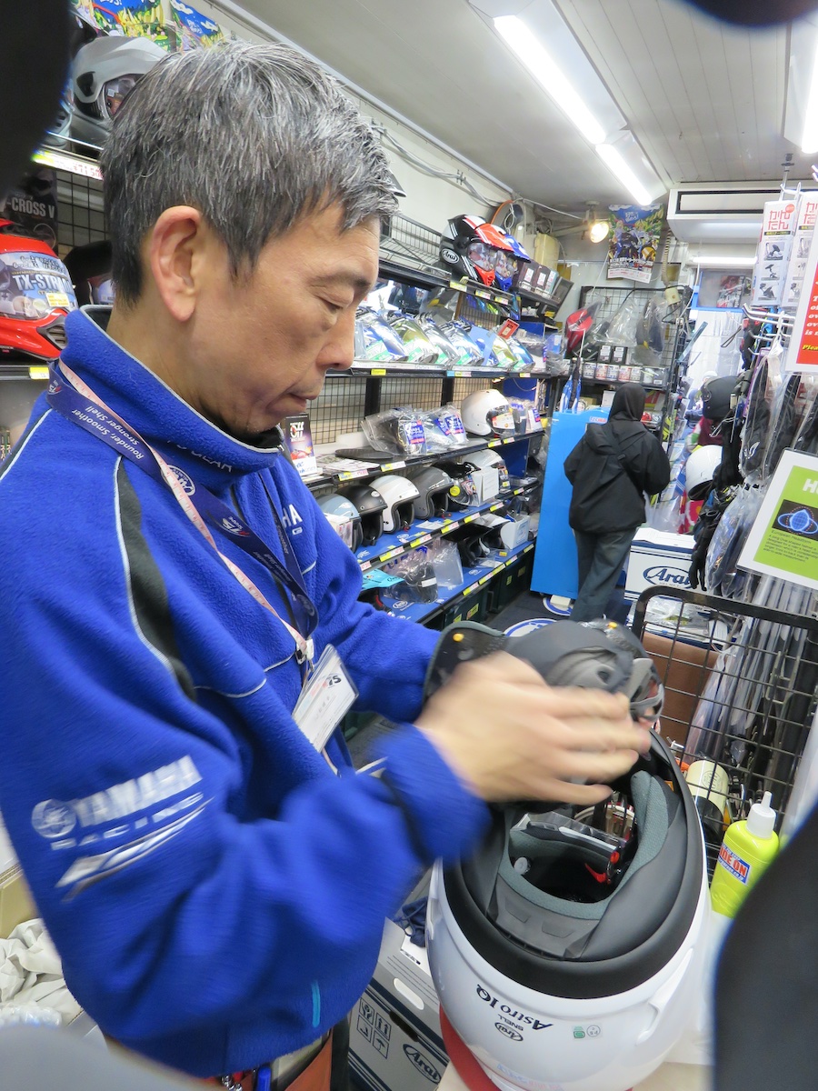 Arai helmet fitting UPC Ride On Tokyo